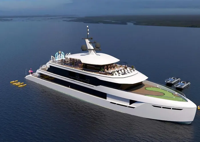 Botel Hera Luxury Day Cruise *