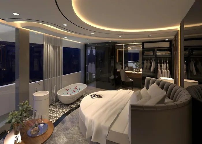 Botel Hera Luxury Day Cruise Ha Long